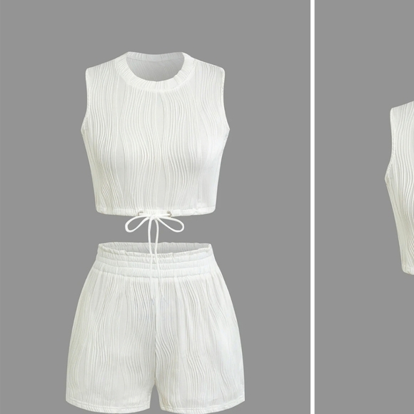 Micas NWTs Textured Sleeveless Crop Top & Short Set - Picture 1 of 7